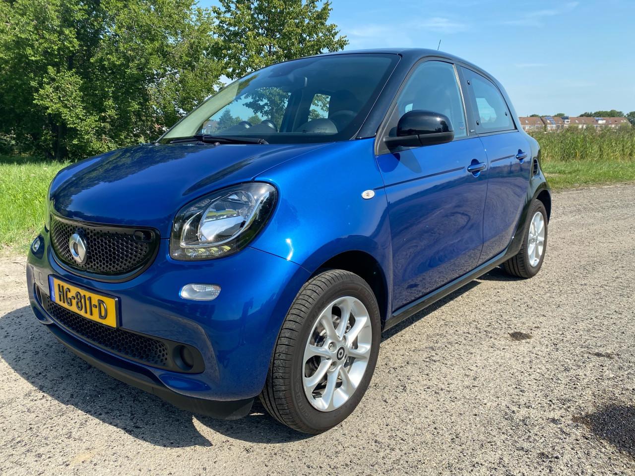 Smart Forfour 1.0. bwj2015 weinig kilometers