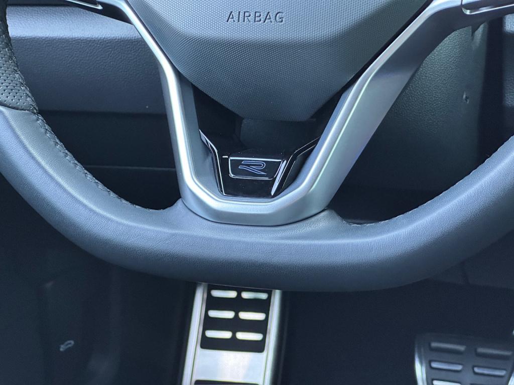 Volkswagen T-roc 1.5 tsi 150pk dsg r-line | camera | keyless | elek. achter