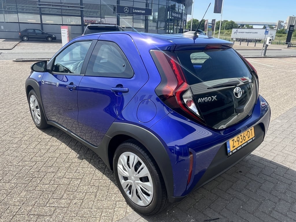 Toyota Aygo x | demo | 1.0 vvt-i s-cvt play | airco | apple carplay |