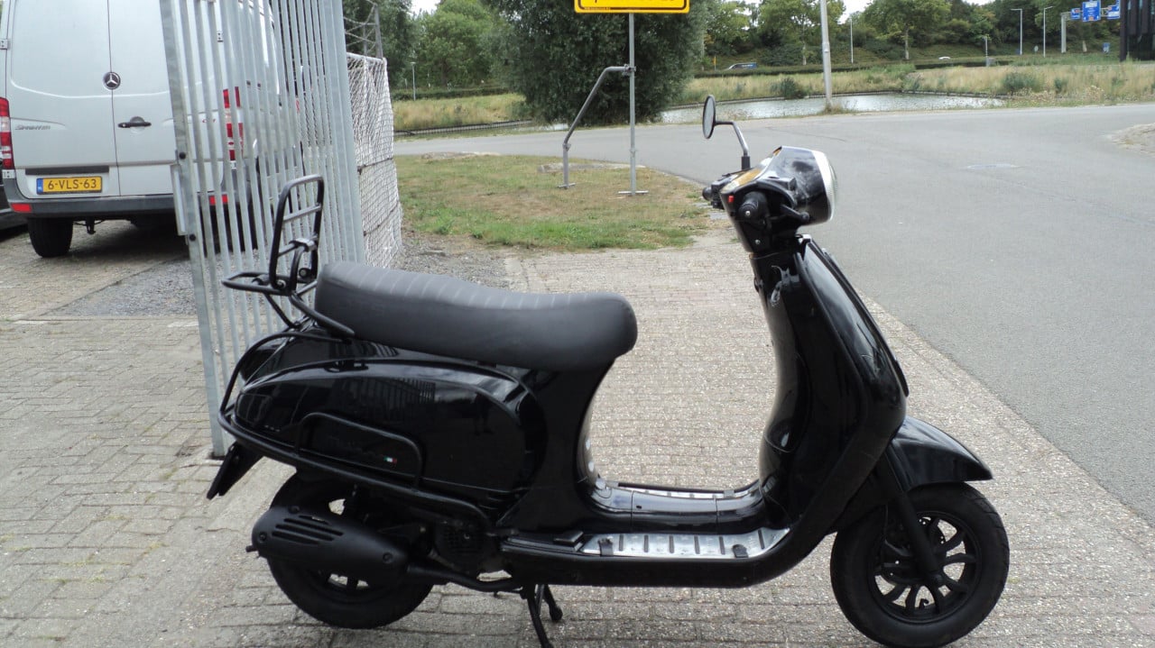 AGM VX50