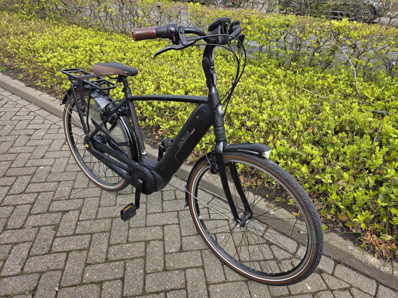 Gazelle elektrische heren fiets met Bosch middenmotor en 500wh accu