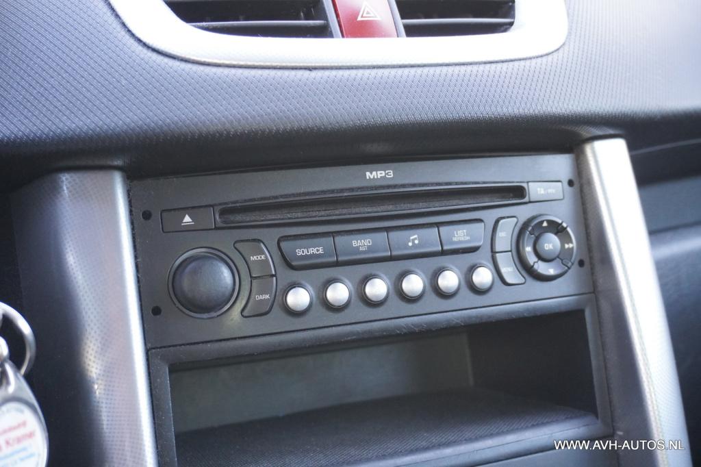 Peugeot 207 sw 1.4 vti xs