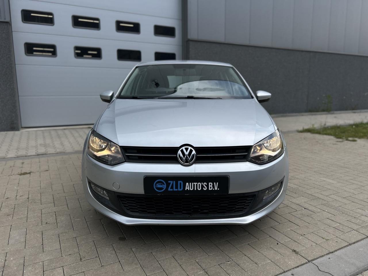 Volkswagen Polo 1.4-16V Comfortline/APK/AIRCO/BLUETOOTH/NAVI