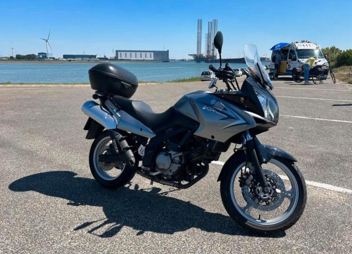 Suzuki V-strom 650 uit 2011
