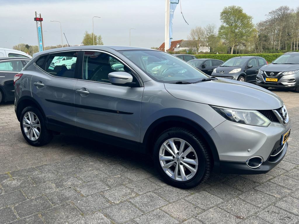 Nissan Qashqai 1.6 tekna, camera, trekhaak enz..