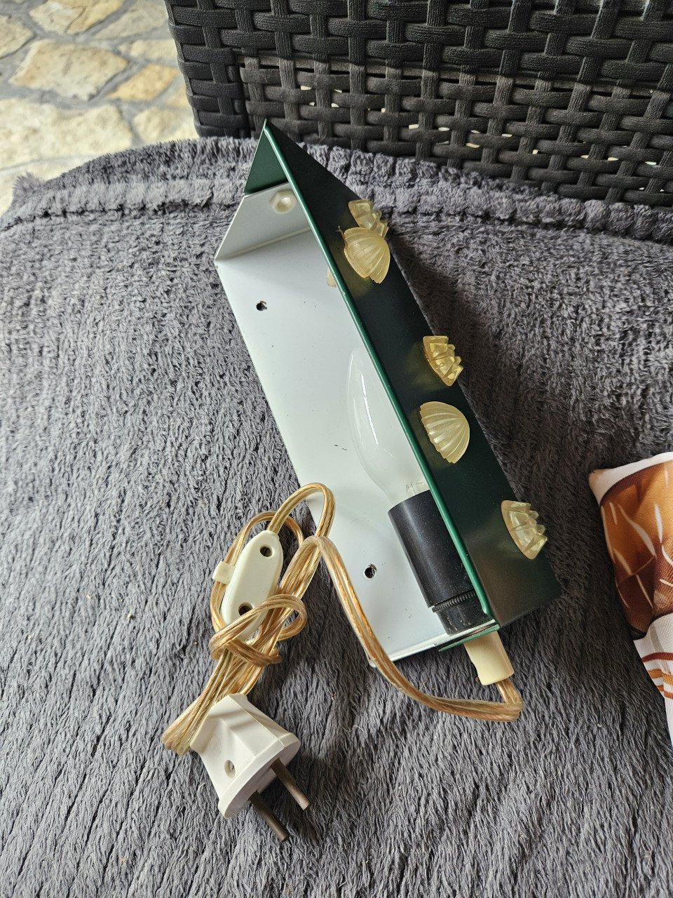 Prachtig metalen vintage bedlampje groen van het merk Herda...