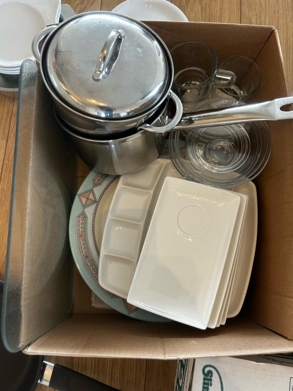 Service, kopjes, bordjes, schaaltjes etc