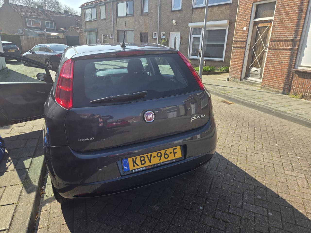 Fiat punto active 1.2 8v