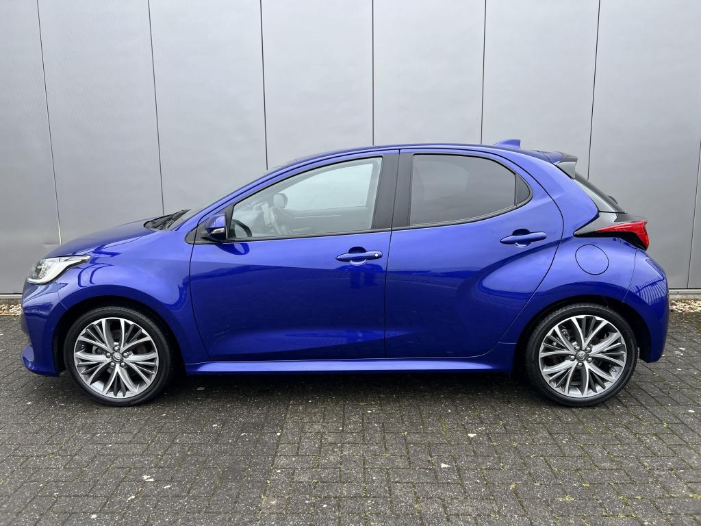 Toyota Yaris 1.5 hyb. 130 executive | trekhaak | jbl audio | half leder