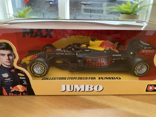Modelauto Max Verstappen RB15