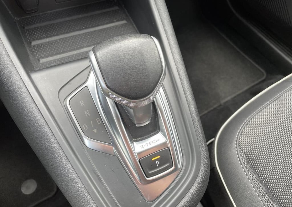 Renault Captur 1.6 e-tech plug-in hybrid 160 intens
