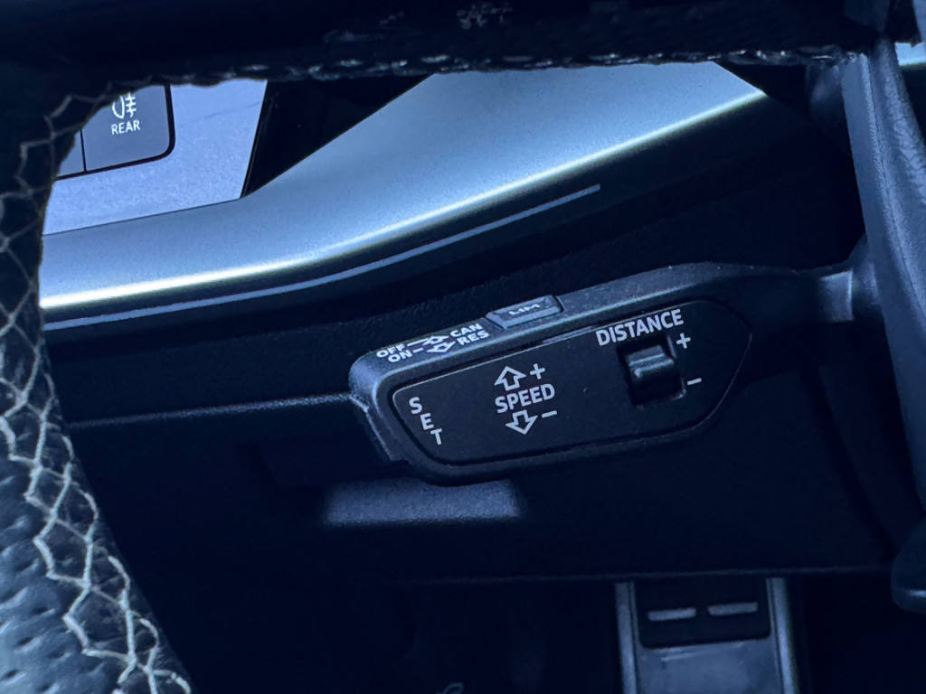 Audi A3 sportback 45 tfsi e s edition competition * panoramadak * b&o * cam