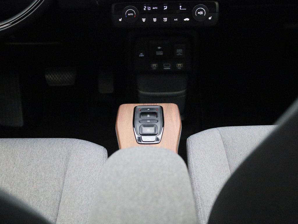 Honda E advance 17" | automaat | navigatie | panoramadak | 360 camera | app