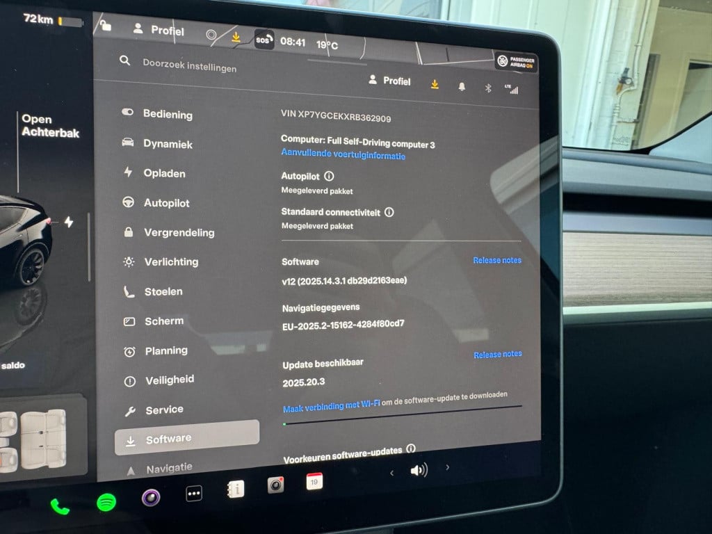 Tesla Model Y long range awd 75 kwh