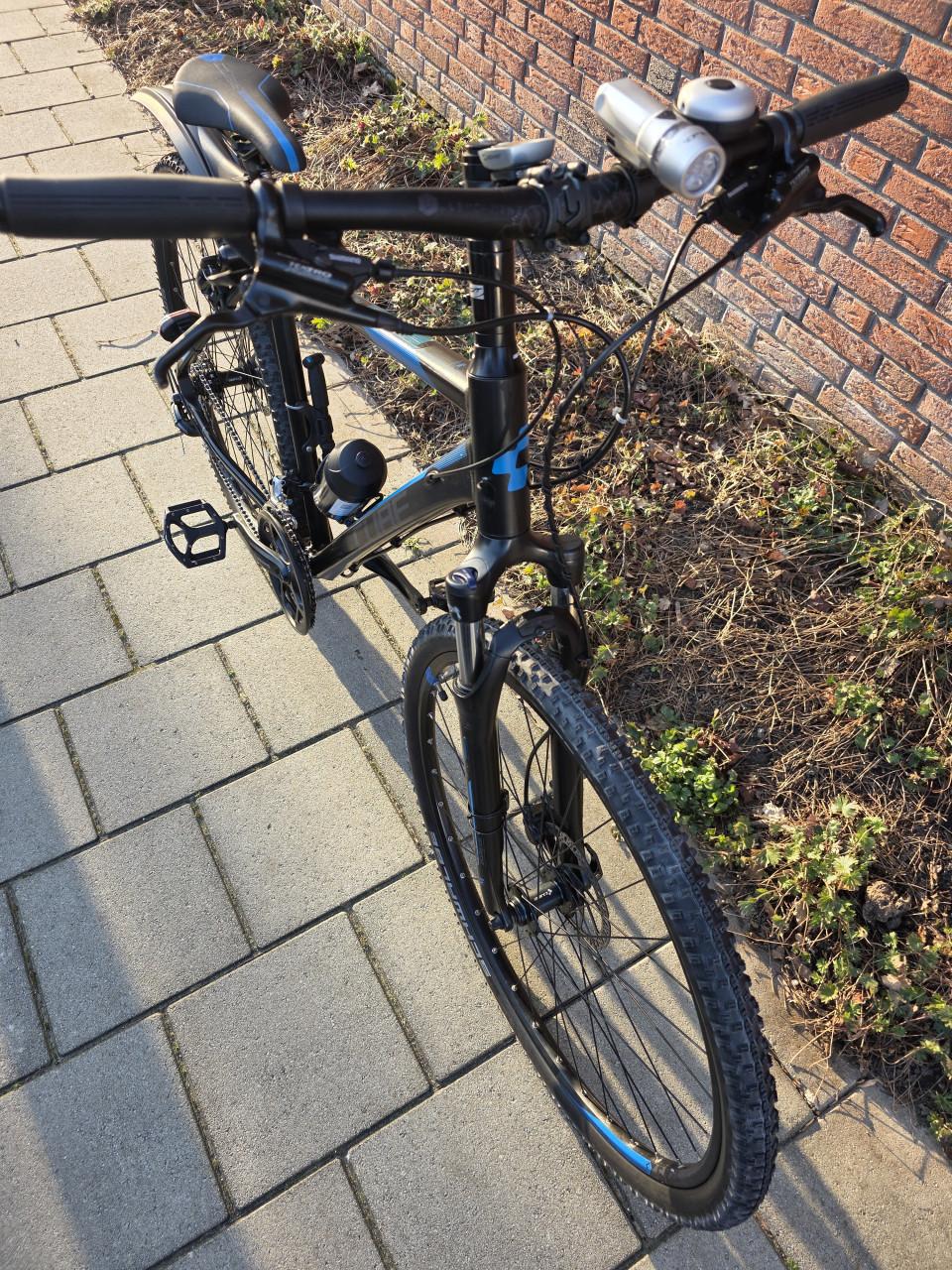 CUBE | CURVE PRO | 29 INCH | FRAME 52 CM | 3X8 | NETTE STAAT!