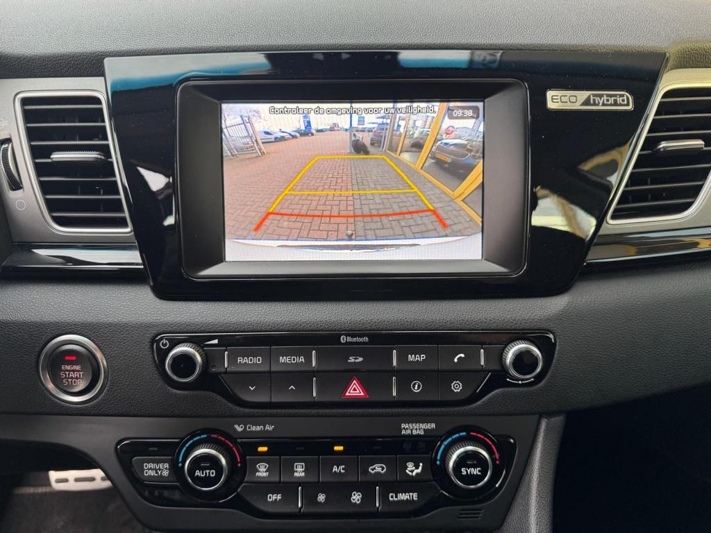 Kia Niro 1.6 gdi hybride - stoelverwarming - stuurwielverwarming - leer