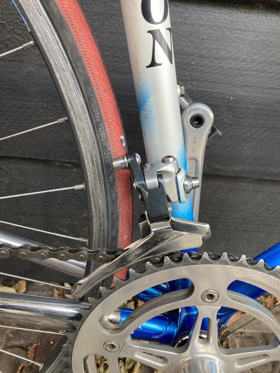 HUISSOON  Stalen racefiets