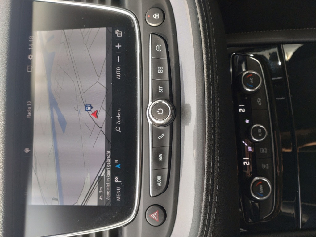 Opel Grandland X 1.2 turbo business +