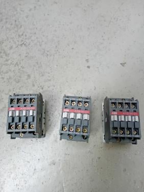 Magneetschakelaars ass. sprecher en ABB.