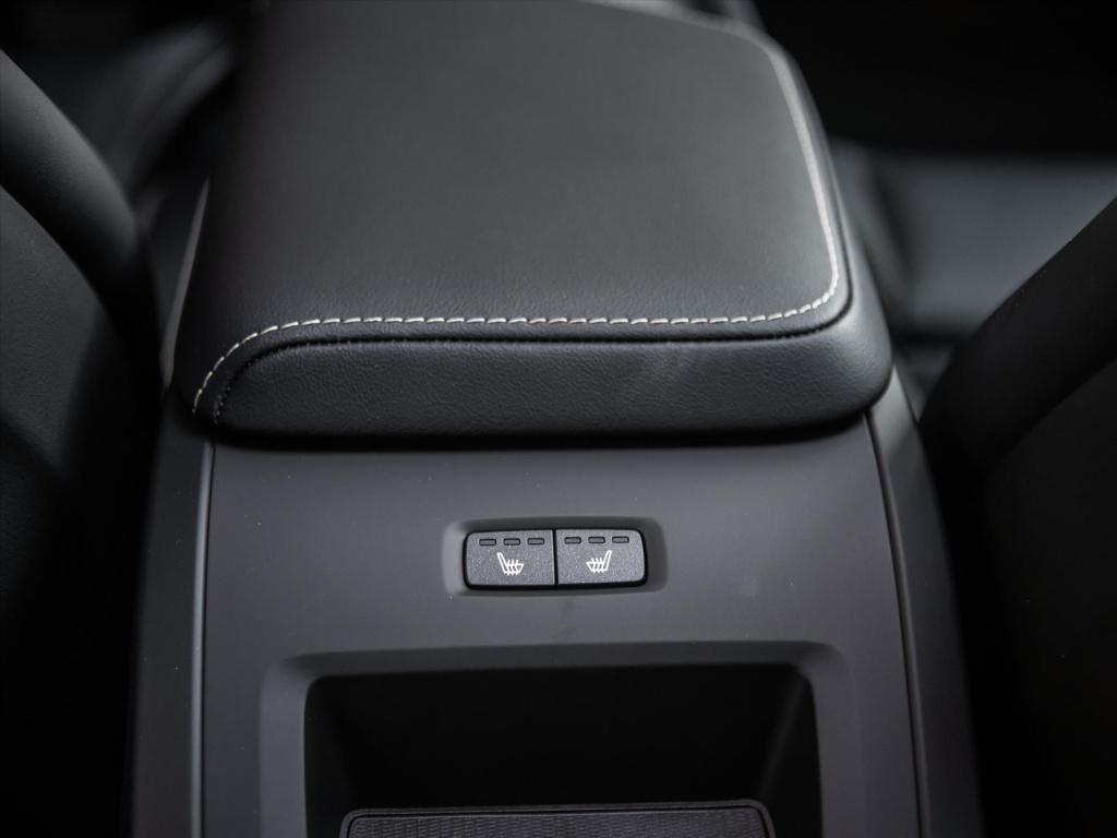 Volvo XC60 t6 plug-in hybrid 350pk aut awd plus black edition | harman kard