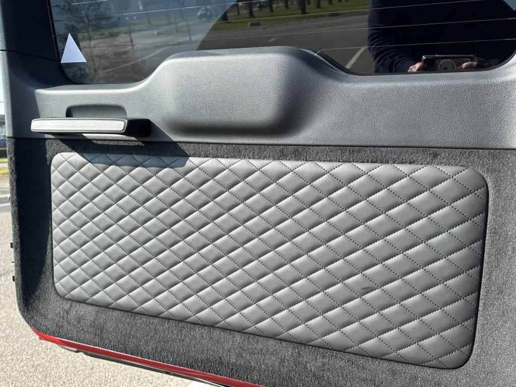 Mercedes-Benz G-klasse amg 63 l 585 pk v8 l rijassistentiepakket l manufakt