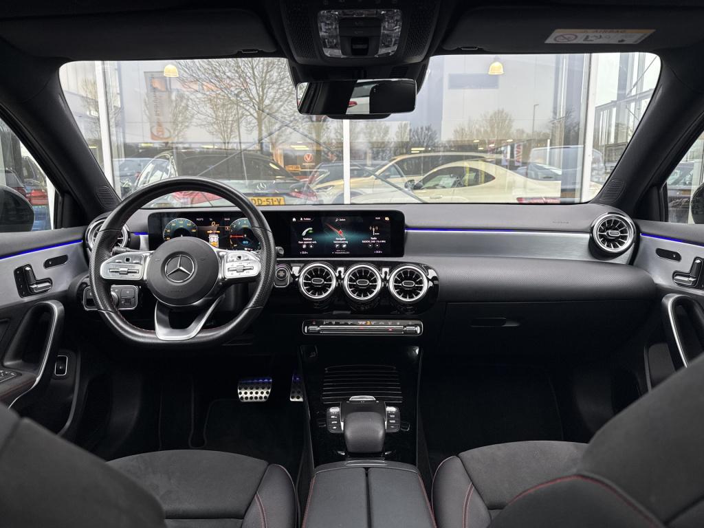Mercedes-Benz A-Klasse 250 e business solution amg limited | nl-auto | pano