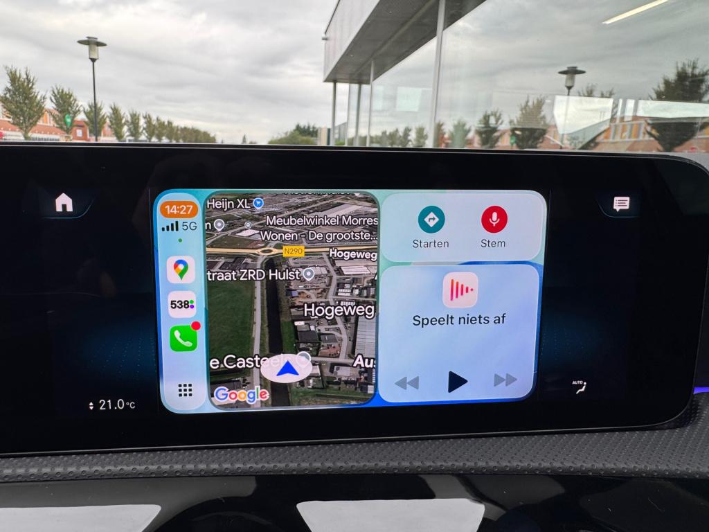 Mercedes-Benz A-Klasse 250 e amg line , night-pakket automaat . panoramadak