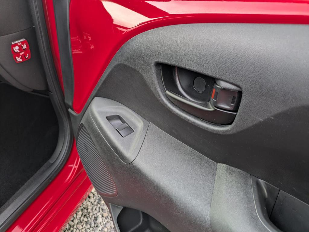 Toyota Aygo 1.0 vvt-i x-fun | airco | bluetooth