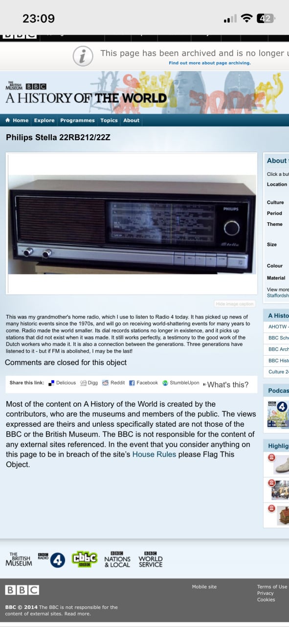 Vintage Philips tafel radio 22RB212