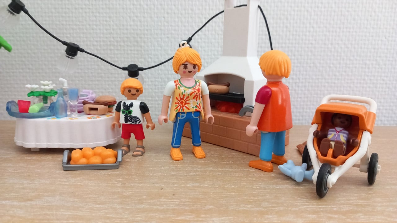 Playmobil barbecuefeestje in de tuin set 9272
