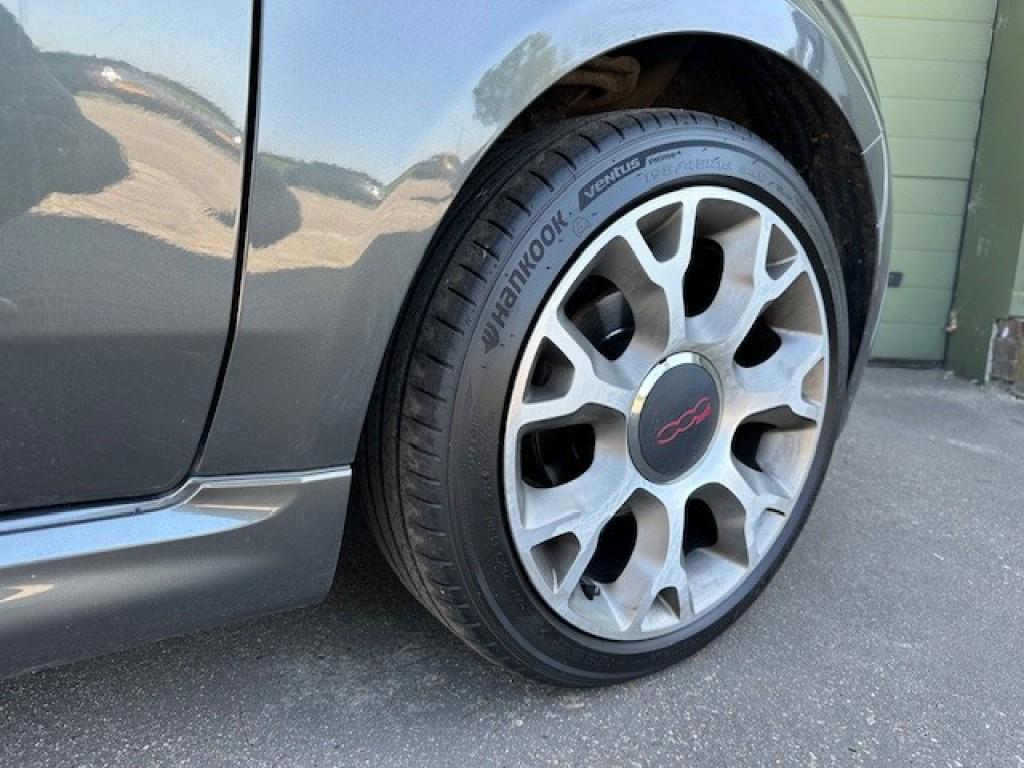 Fiat 500 0.9 twinair turbo 500 s met schuifdak.