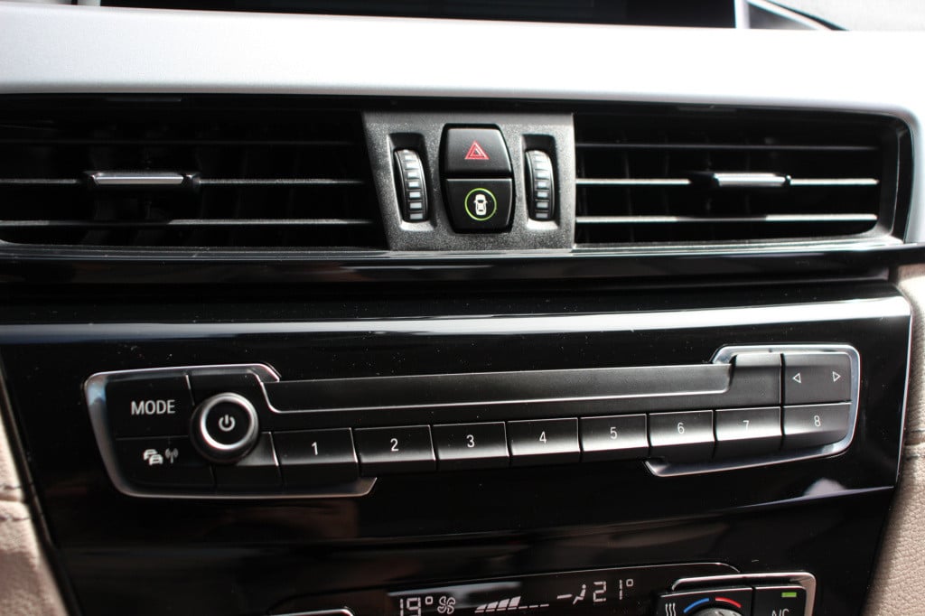 BMW X2 sdrive18i executive | leder | achteruitrijcamera | navi |