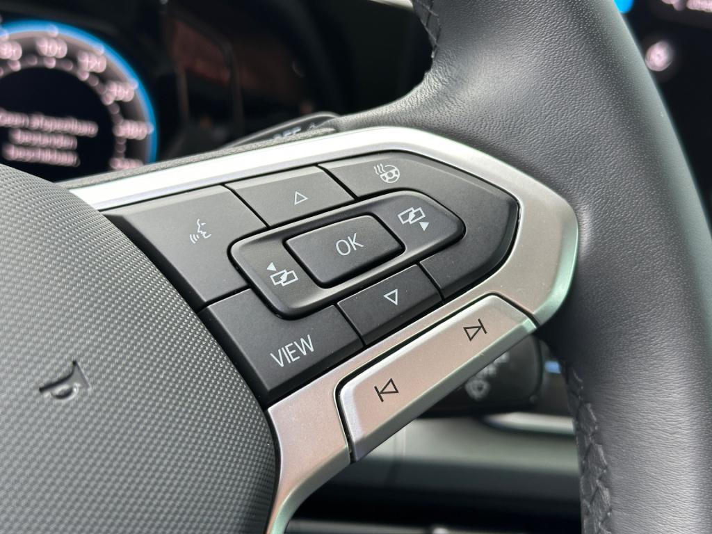 Volkswagen Golf variant 1.5 etsi dsg life | trekhaak | navi | adap. cruise 