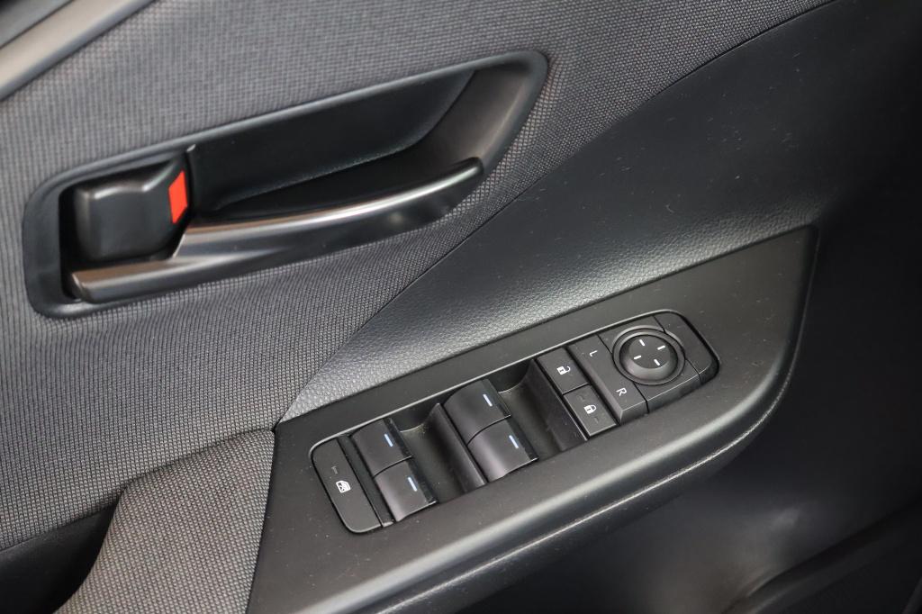 Toyota C-hr 1.8 hybrid 140 active