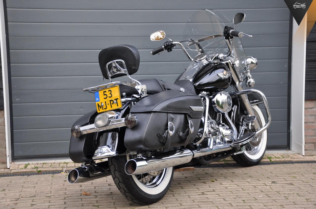 Harley Davidson Road King Classic FLHRC Hele nette en complete motor!
