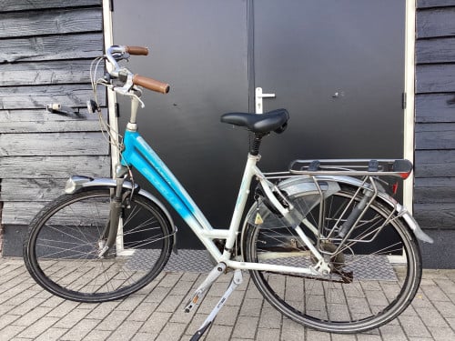 Dames fiets gazelle voor student of naar de trein