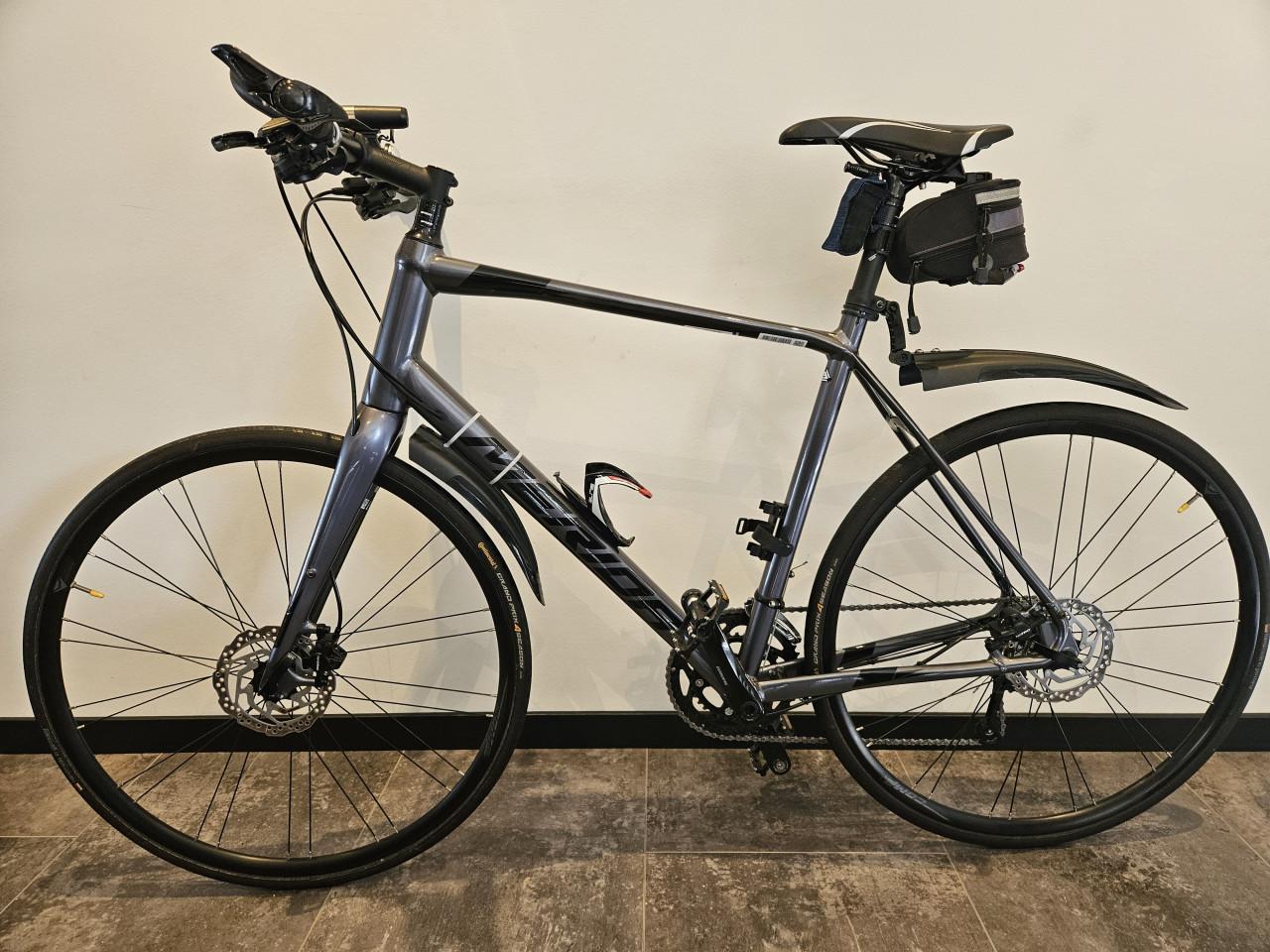 Merida Speeder 300 fitnessfiets als nieuw.