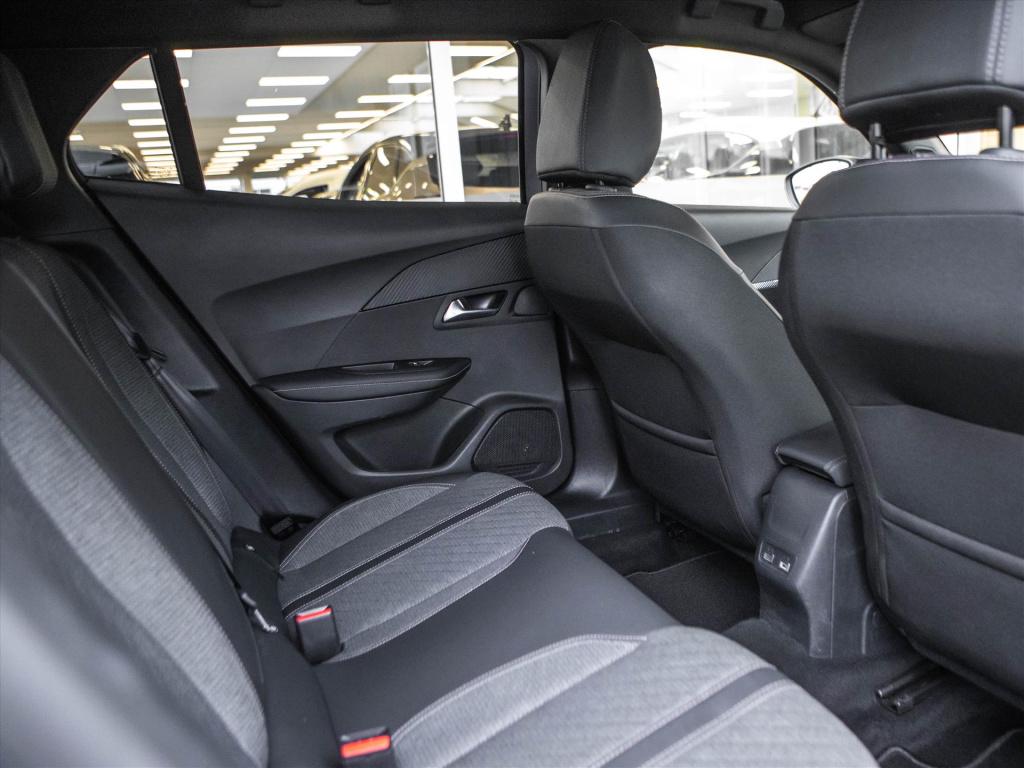 Peugeot 2008 1.2 hybrid 145pk e-dcs6 allure