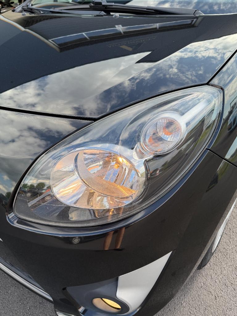 Renault Twingo 1.2-16v night & day - airco - nieuwe distributie