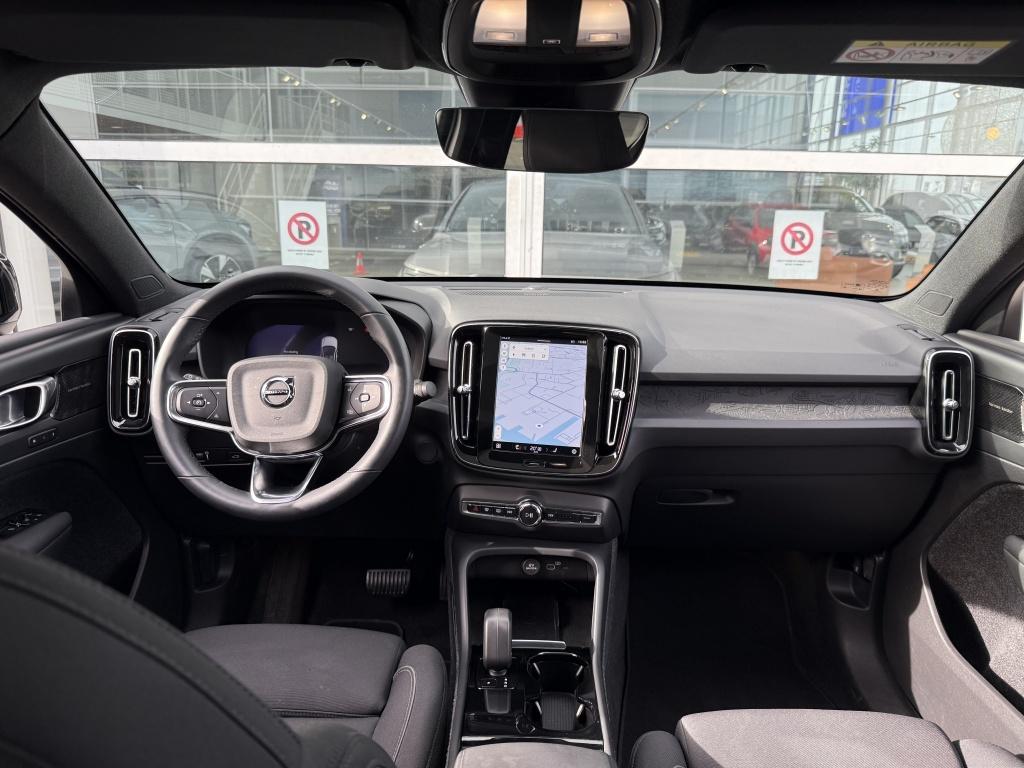Volvo C40 recharge twin pro 408pk| panodak| 360camea| h&k sound