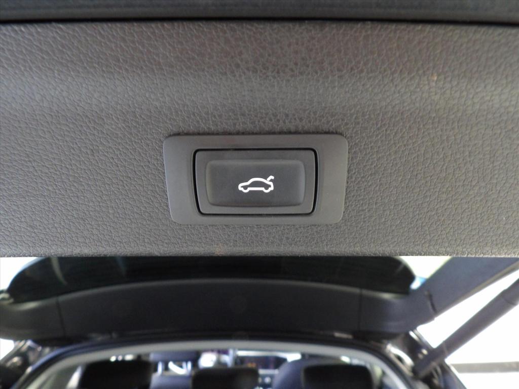 Audi Q3 40 tfsi 190pk s tronic quattro edition one