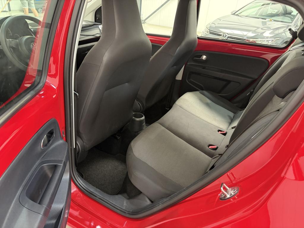 Volkswagen UP! 1.0 move up! bluemotion