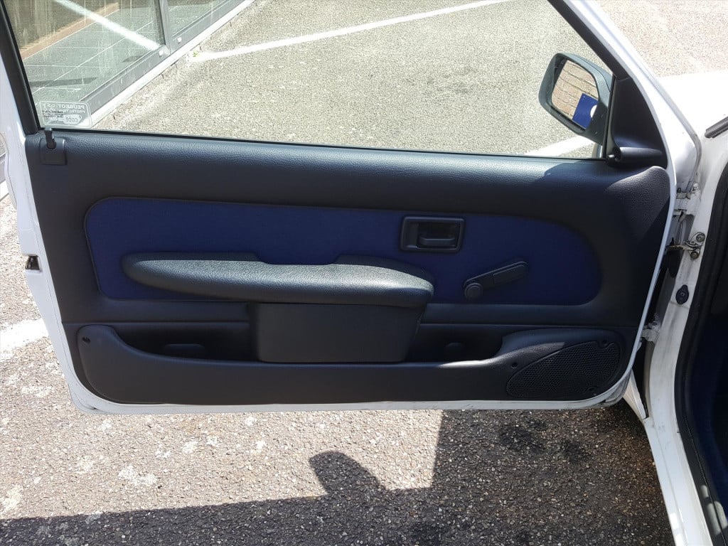 Peugeot 106 1.0 sketch