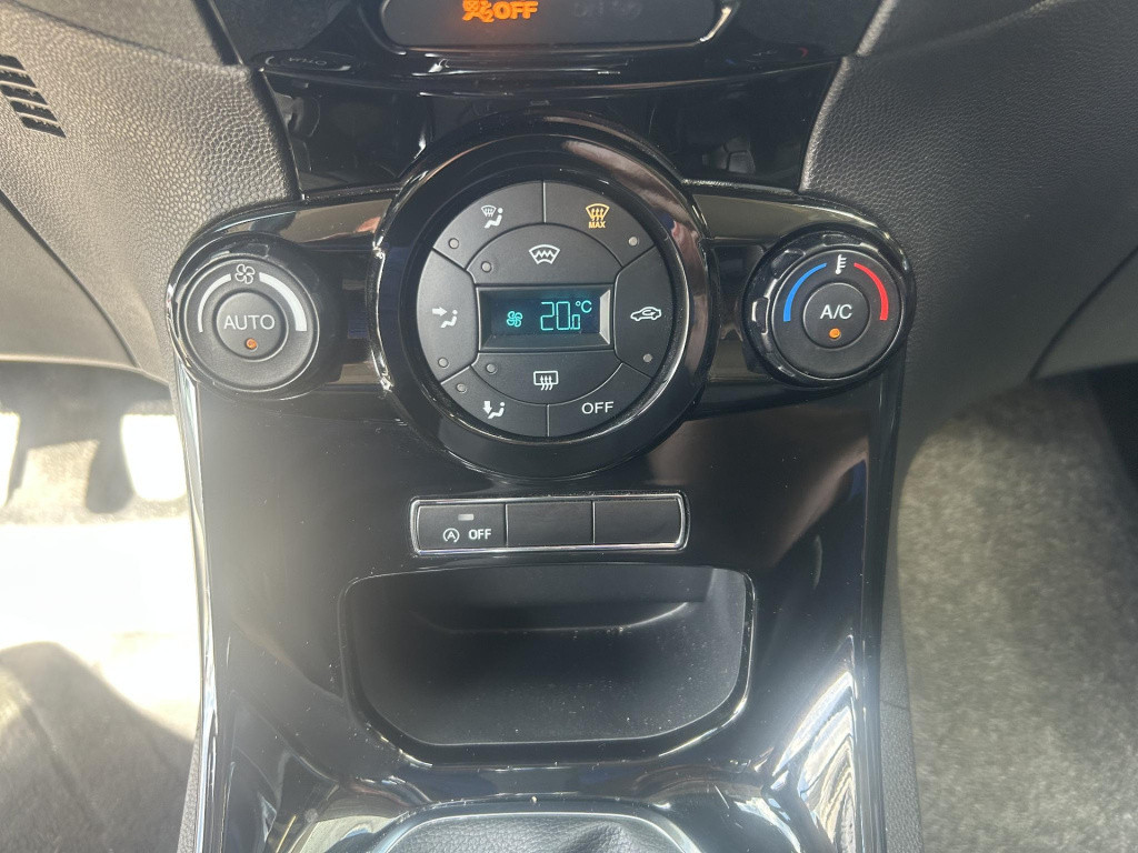 Ford Fiesta 1.0 ecoboost candy blue edition