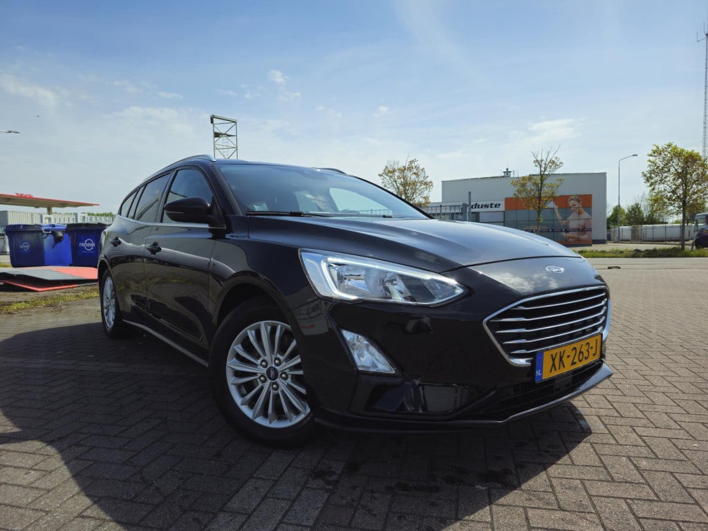 Ford Focus wagon 1.0 ecoboost titanium business