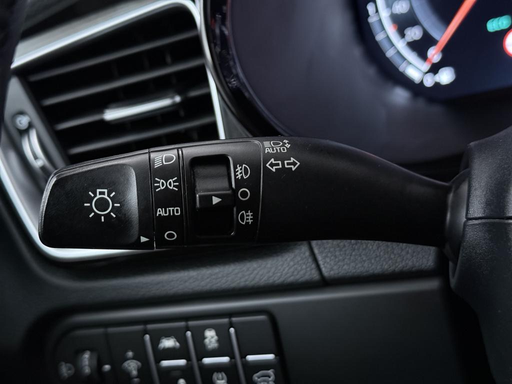 Kia Xceed 1.5 t-gdi mhev executiveline | trekhaak | schuifdak | jbl |