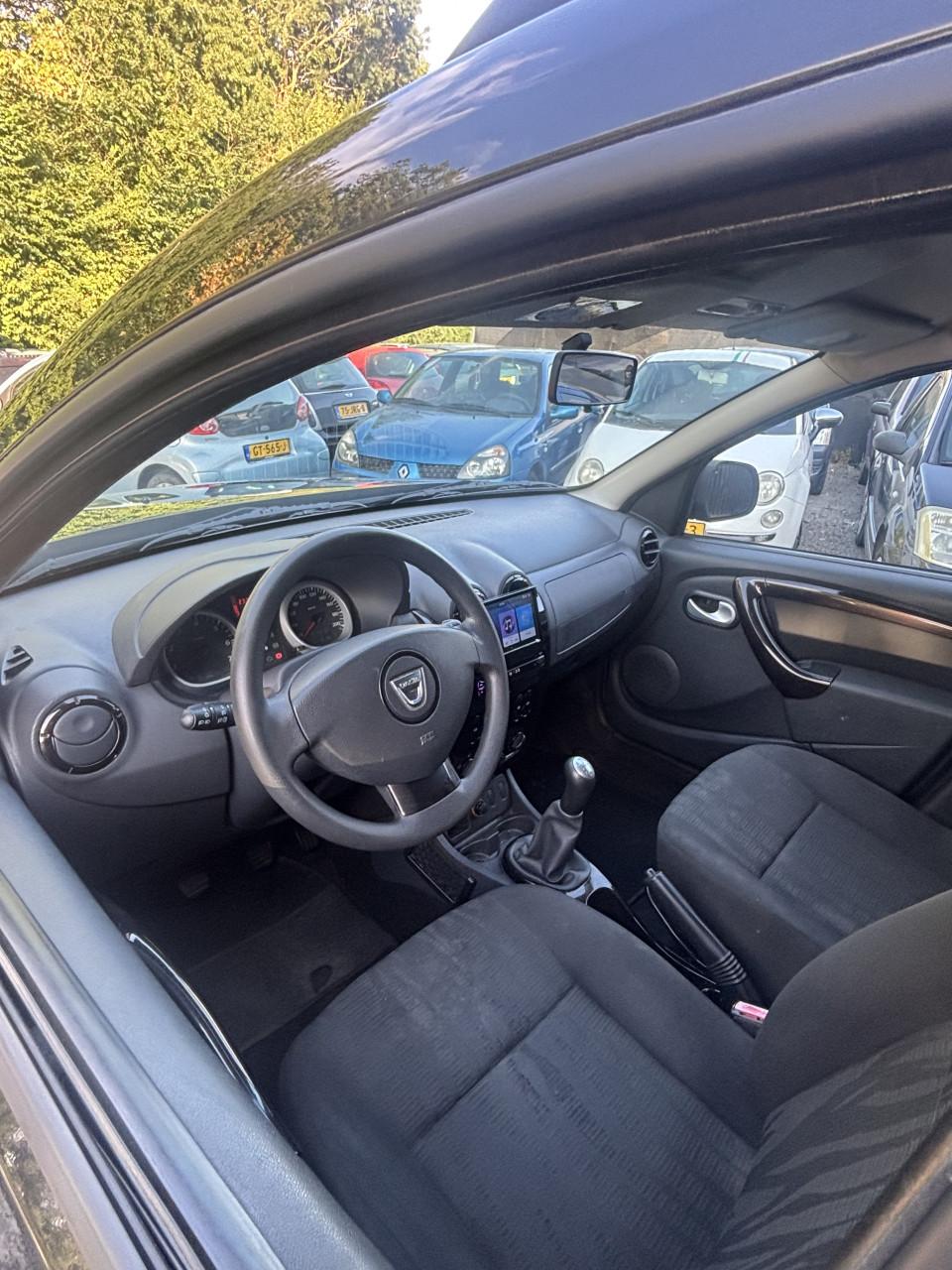 Dacia duster jaar apk