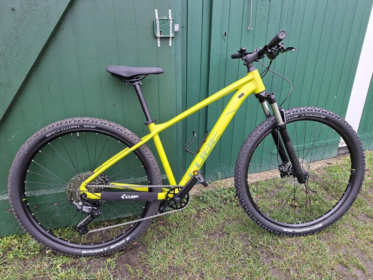 Mountainbike zo goed als nieuw.