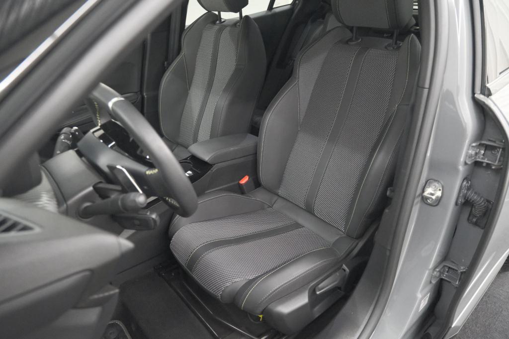 Peugeot 2008 1.2 hybrid 136 gt | 360 camera | adaptieve cruise control | na