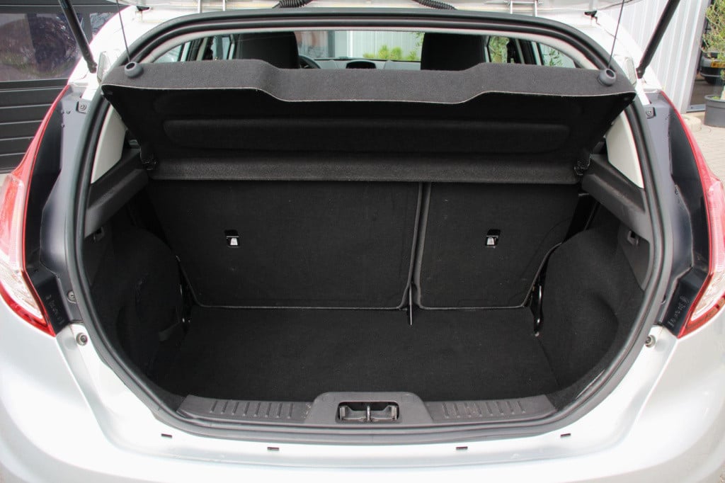 Ford Fiesta 1.0 trend - airco - elek.ramen - elek spiegels - isofix - aux/u